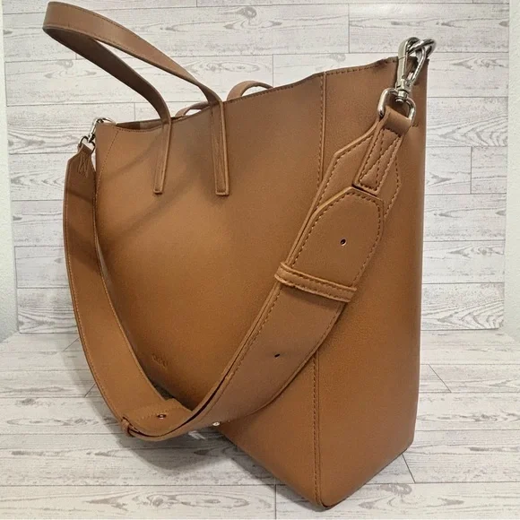 Calpak Haven Laptop Tote Bag in Toffee - Picture 7 of 15